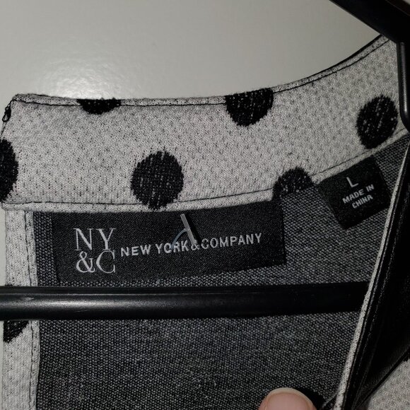 New York & Co. Black Polka Dot Print-Faux Leather Sleeves Shift Dress-Sz Large - Picture 2 of 8